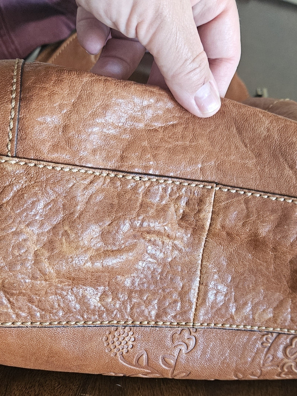 Fossil Leather Floral-Embossed Shoulder Bag And Wallet in Brown - Picture 5 of 9